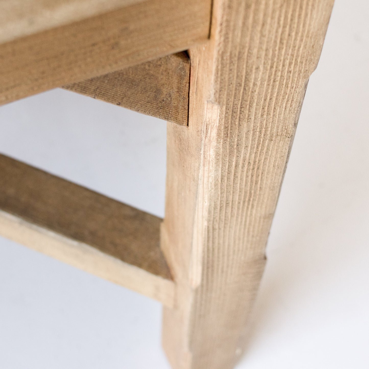 Table de travail en bois récupéré de style ferme | Échantillon de sol