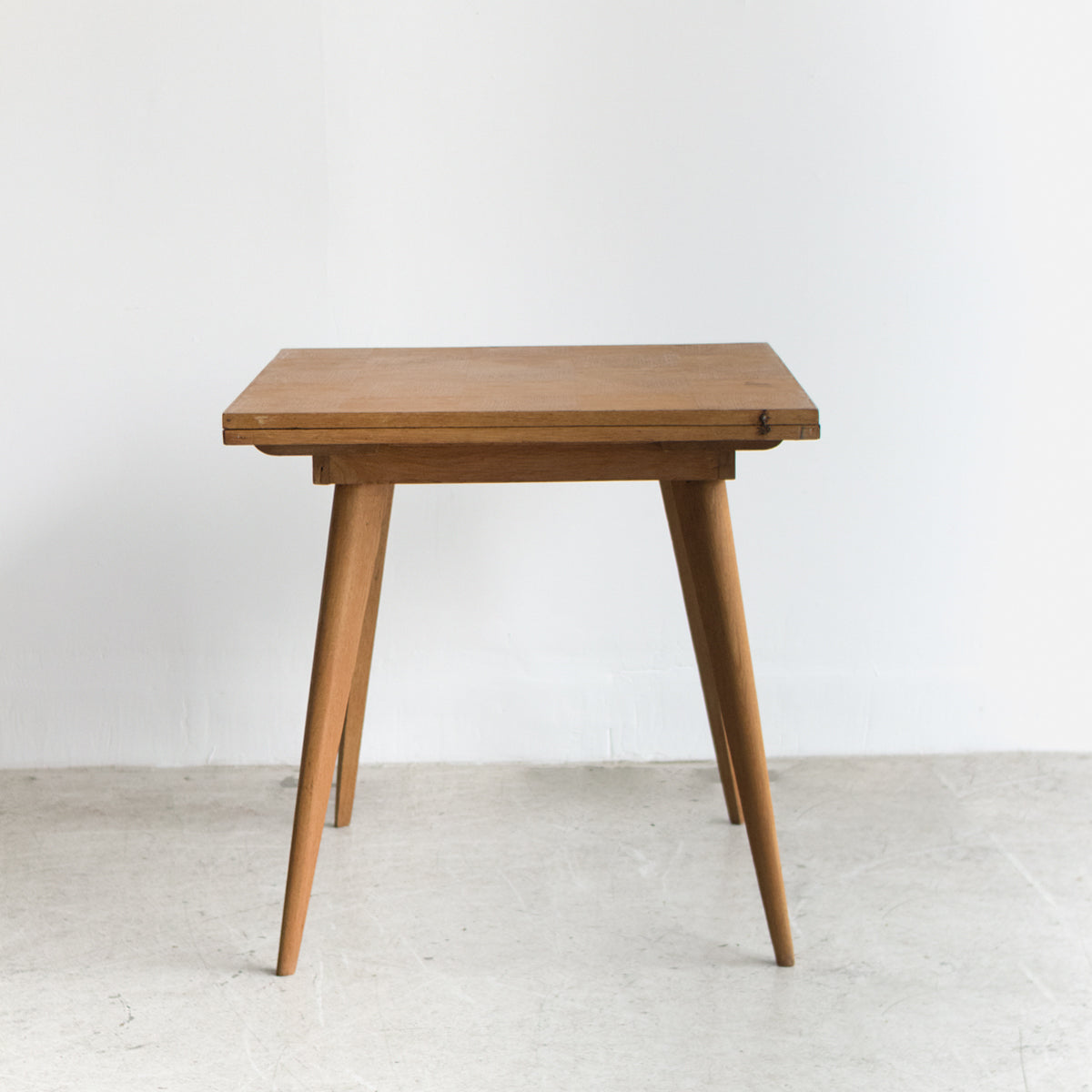 Table à manger extensible du milieu du siècle