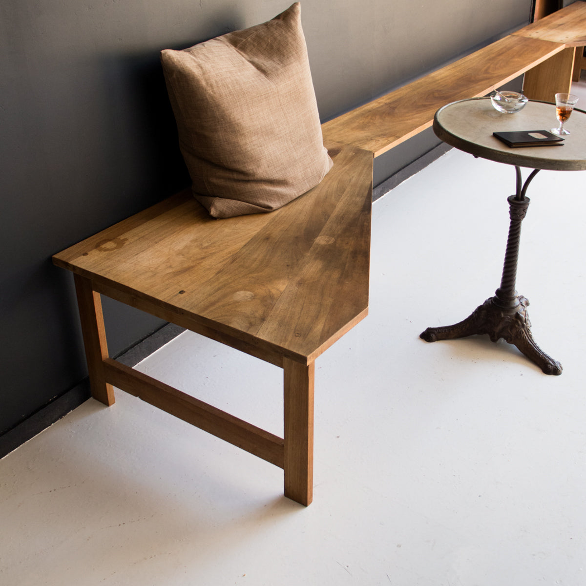 Banquette vintage en noyer