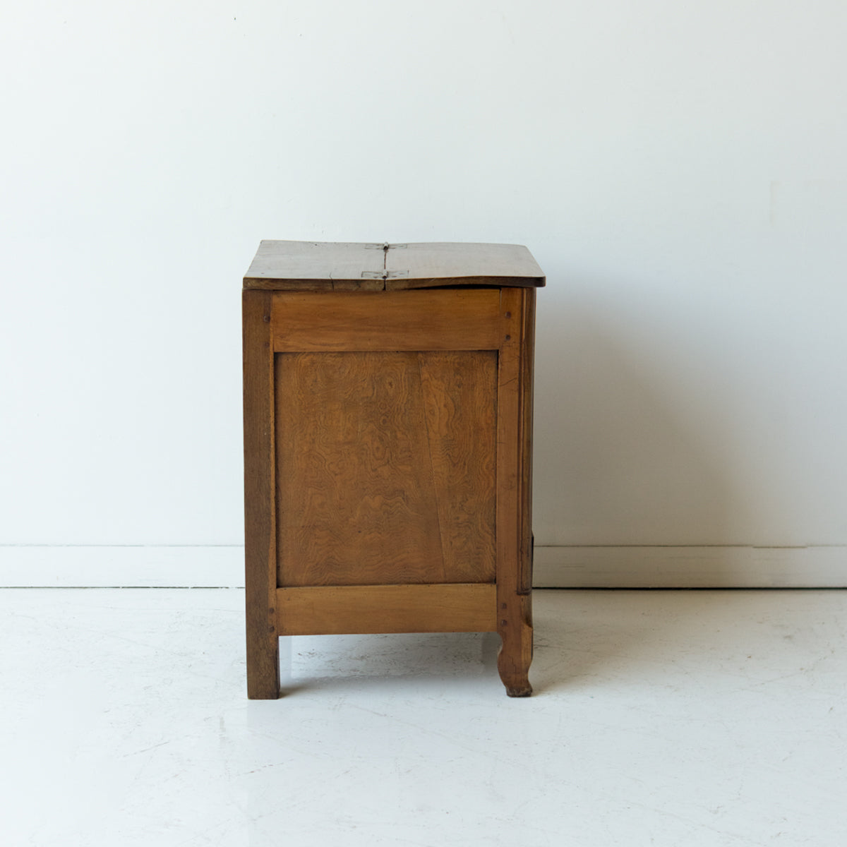 Garde-pain antique