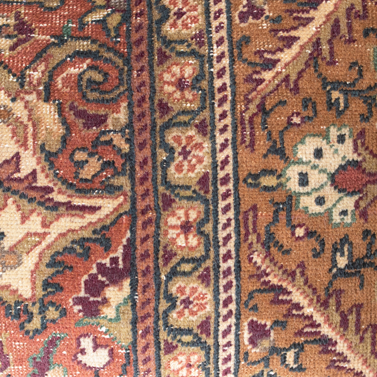 oreiller de tapis touffeté vintage | Millau