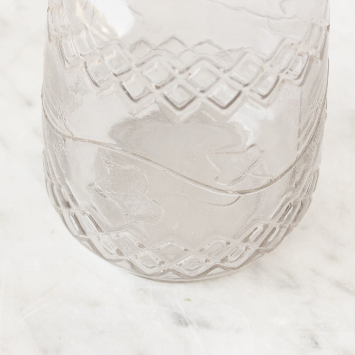 Carafe en verre soufflé vintage