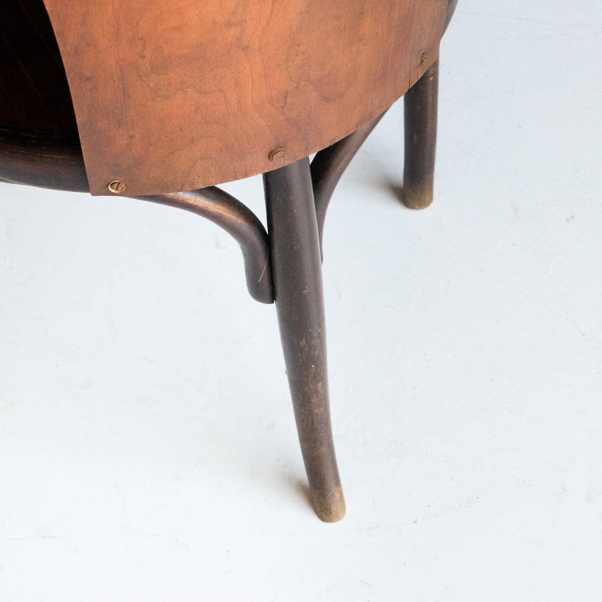 Fauteuil Fischel E15C en bois courbé