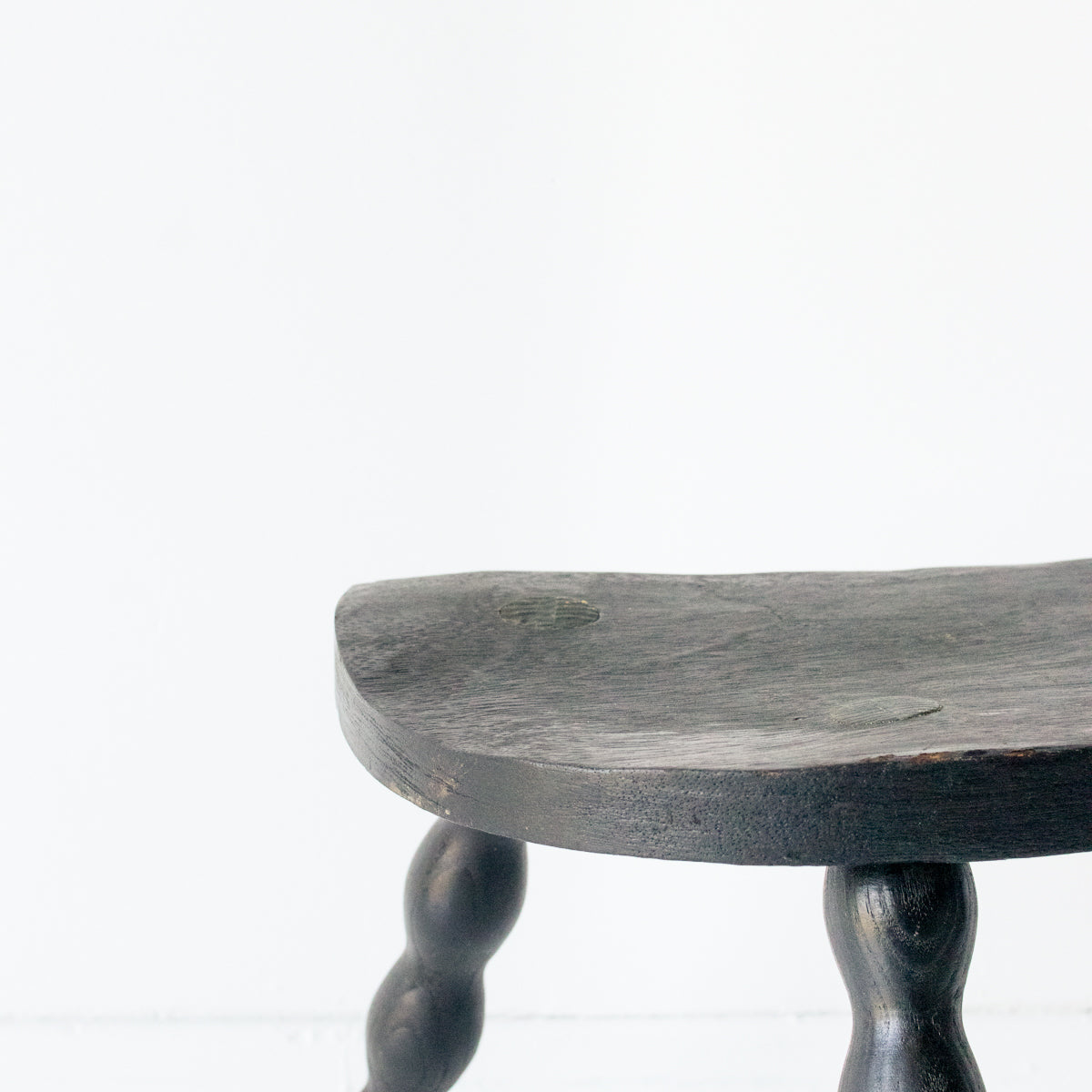 Tabouret de traite Yakisugi