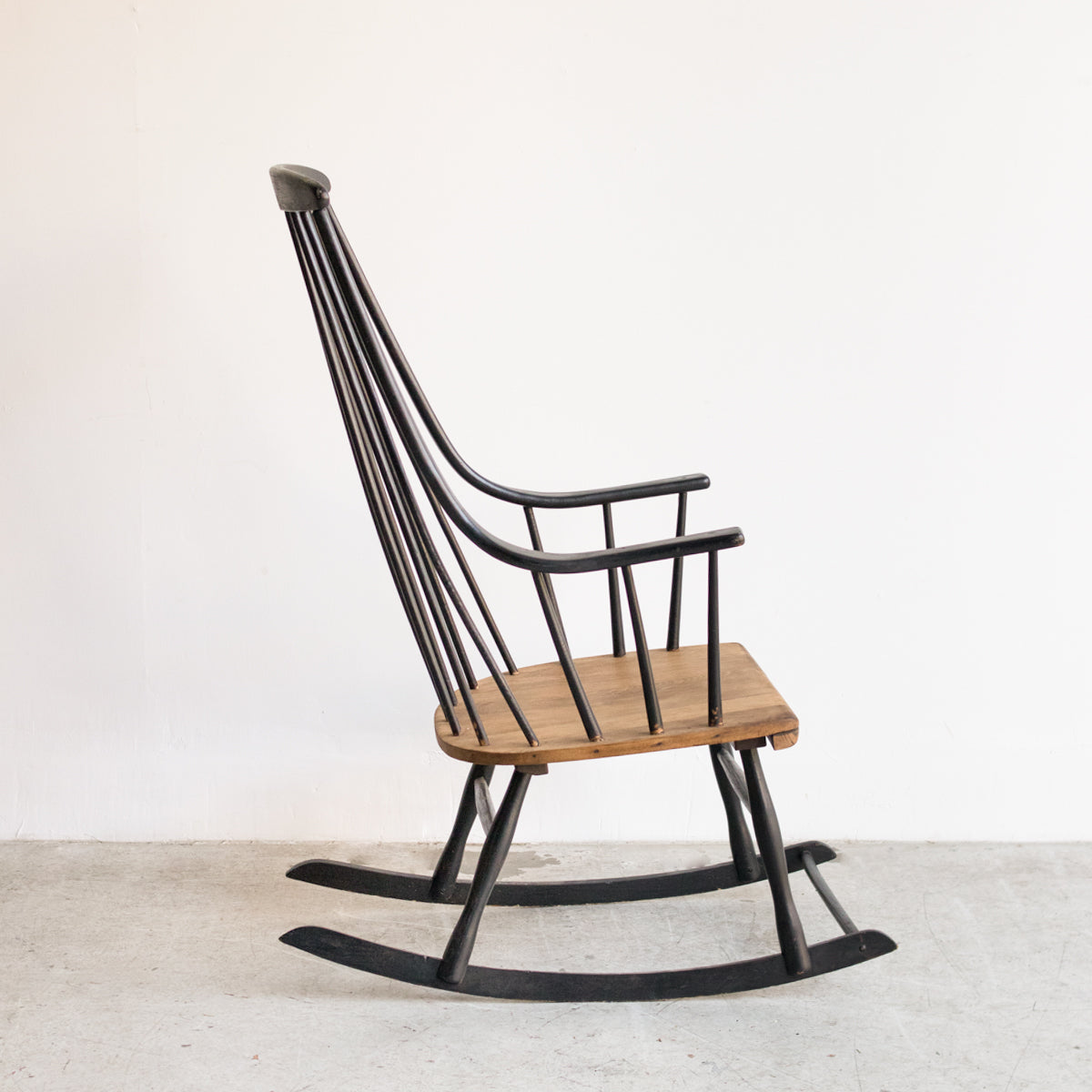 Fauteuil à bascule Tapiovaara