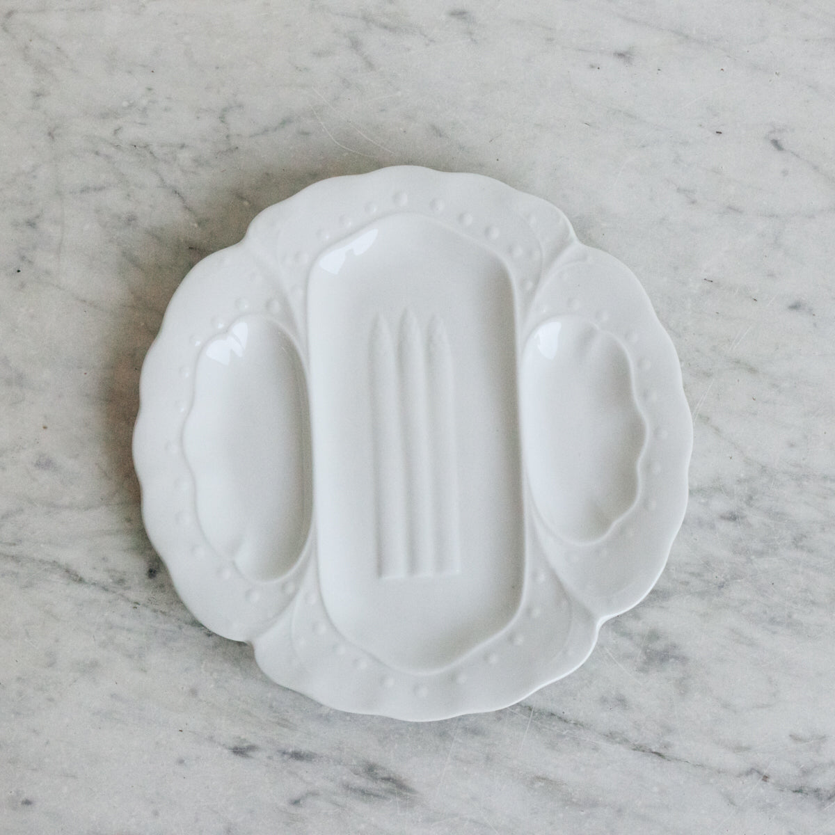 Ensemble de 6 assiettes à asperges vintage