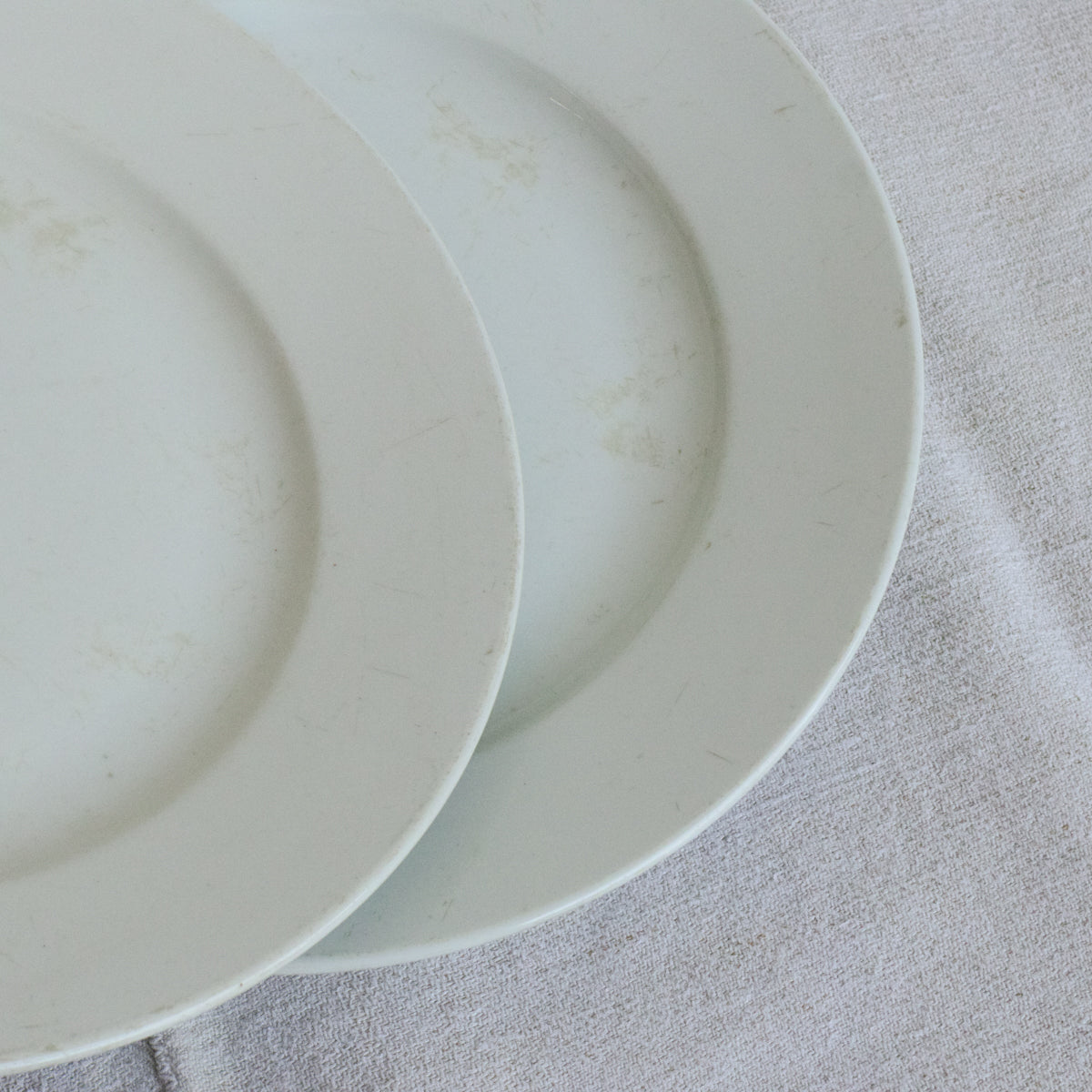 Plateau de porcelaine de l'hôtel Place Tournadre