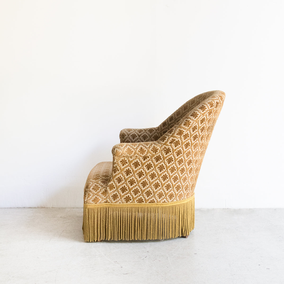 Chaise Crapaud Vintage en Chenille