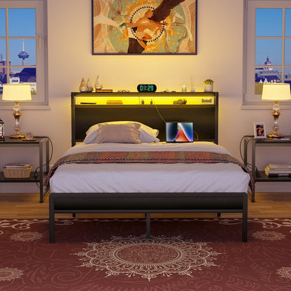 Cadre de lit plateforme en bois de style ferme avec station de charge et lumières LED