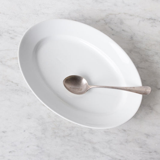 Plat ovale Pillyvuyt avec cuillère en argent