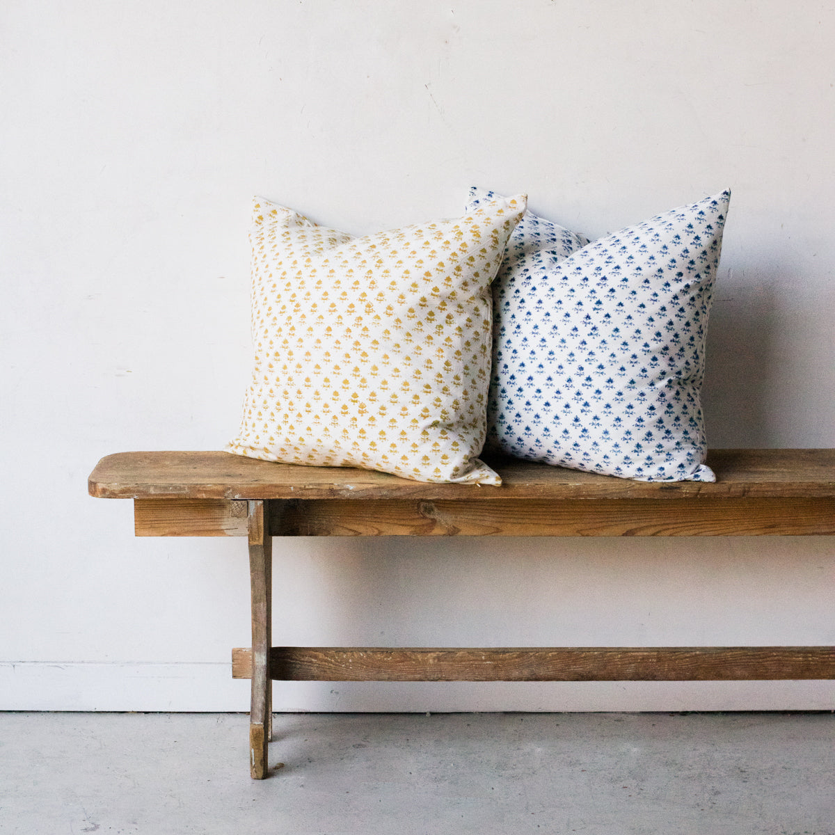 Housse de coussin imprimée à la main | Juliette Indigo 