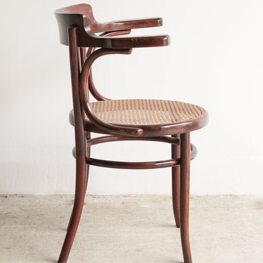 Fauteuil Fischel avec cannage œil-de-perdrix