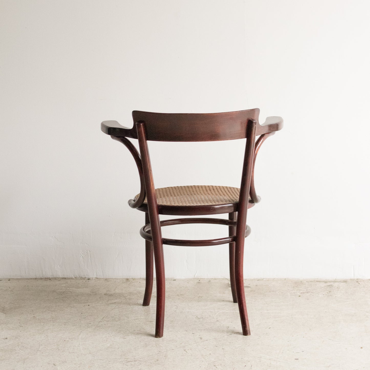 Fauteuil Fischel avec cannage œil-de-perdrix