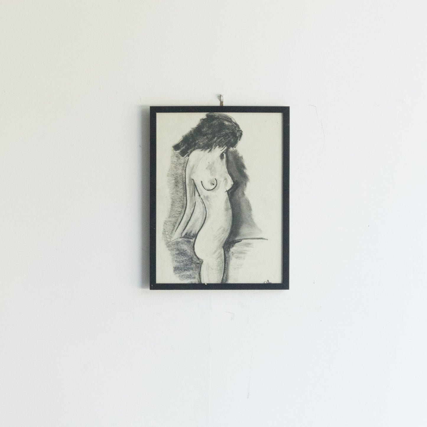 Dessin abstrait de nu debout