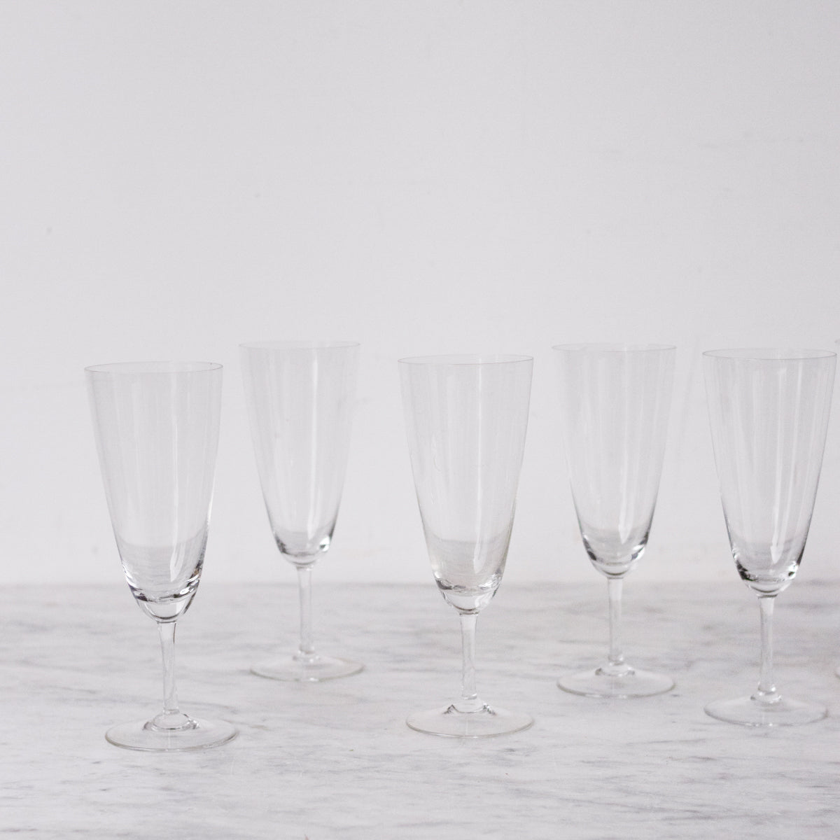 Ensemble de 9 flûtes à champagne simples