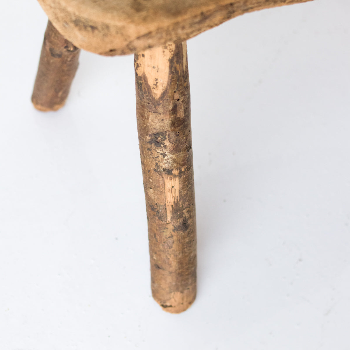 Tabouret de traite rustique