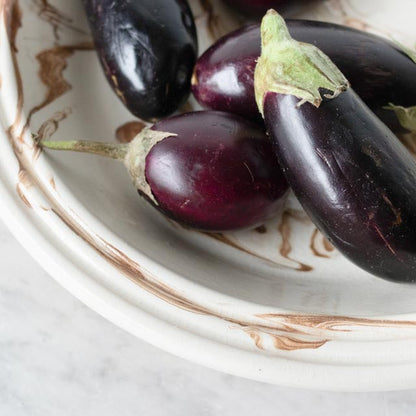 Plat marocain en terre cuite avec glaçure marbrée
