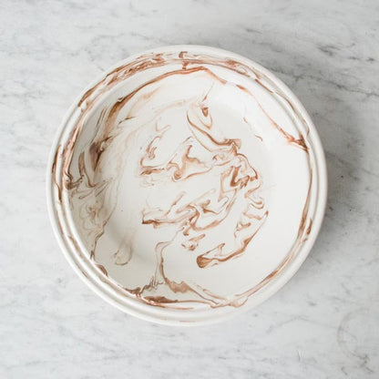 Plat marocain en terre cuite avec glaçure marbrée
