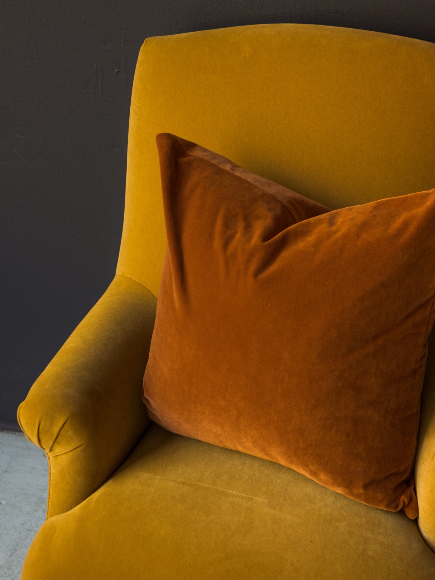 Fauteuil Bellecour | Emile Velours Caramel