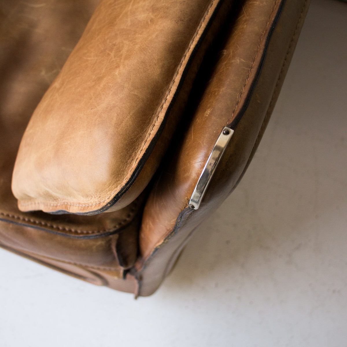 Causeuse Vintage en Cuir Roche Bobois