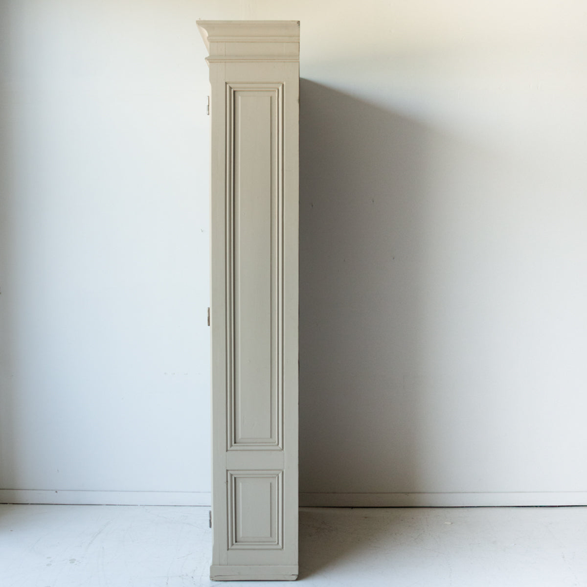 Grande Armoire Peinte