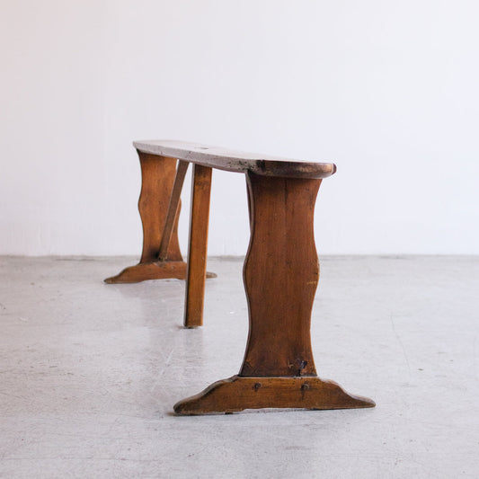 Banc antique en noyer