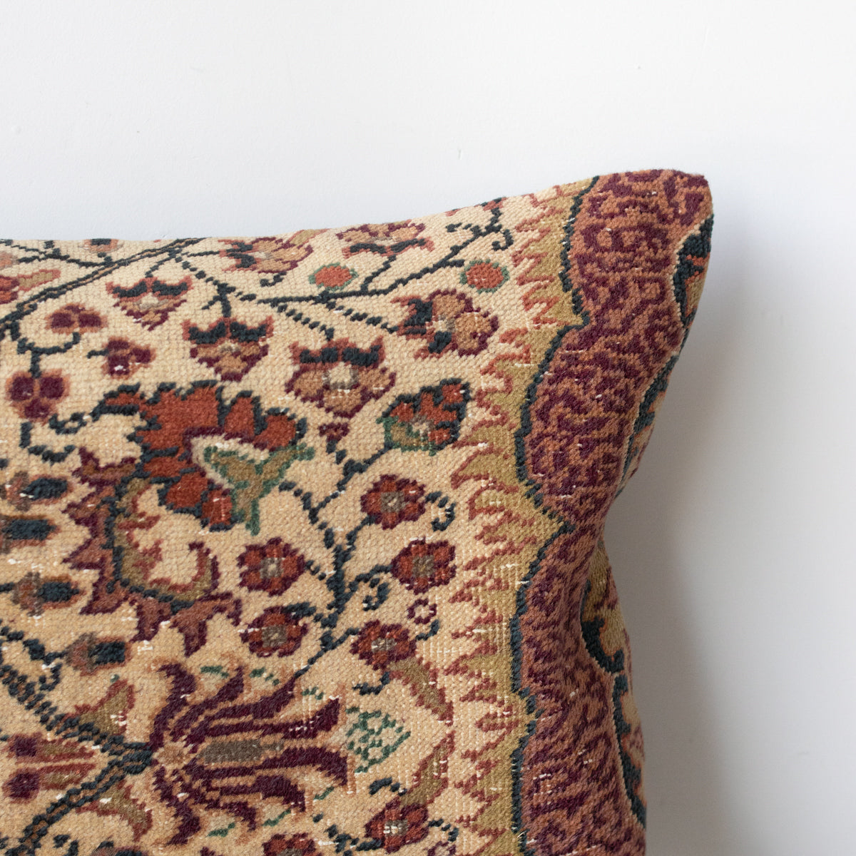 oreiller de tapis touffeté vintage | Millau