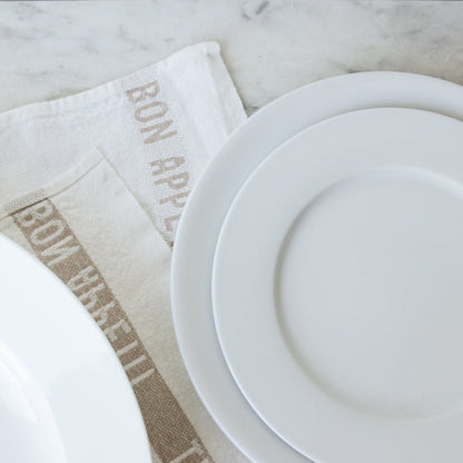 Trio de plats ronds en porcelaine