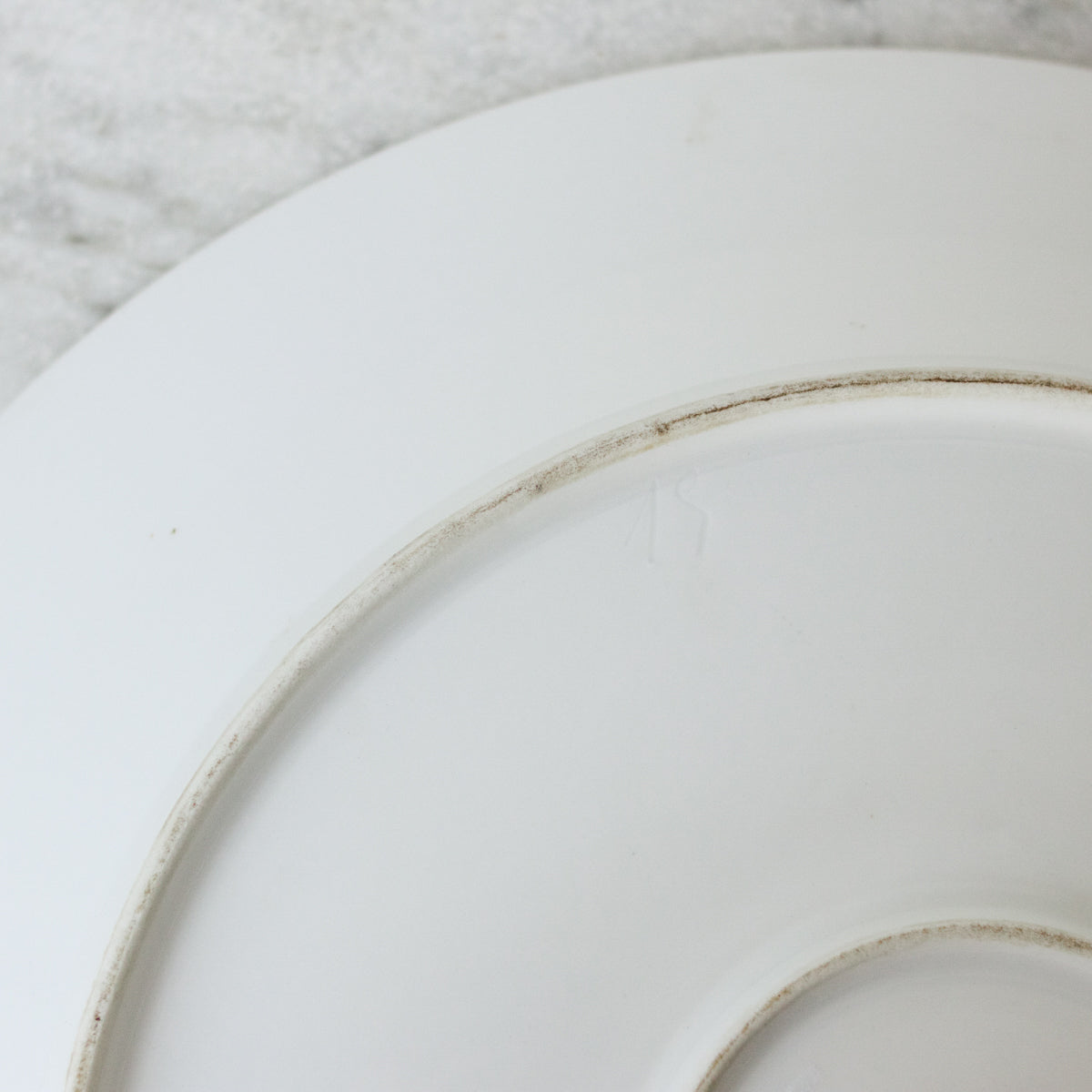 Trio de plats ronds en porcelaine