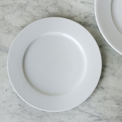 Trio de plats ronds en porcelaine