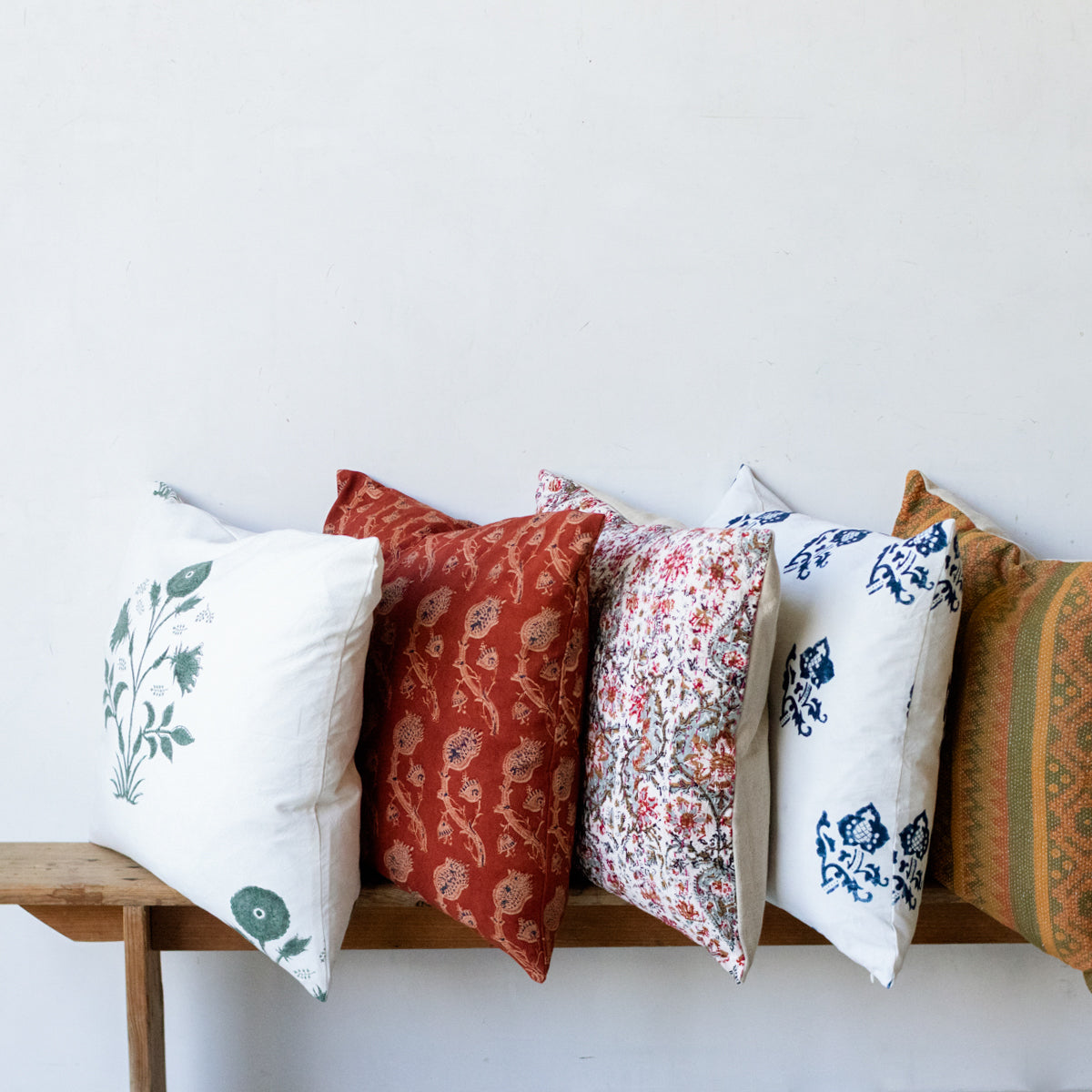 Housse de coussin à imprimé bloc | Sophie Indigo 