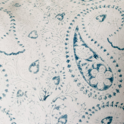 Housse de coussin imprimée en édition limitée | Leonie Indigo