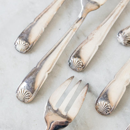 Lot de 10 fourchettes à dessert françaises