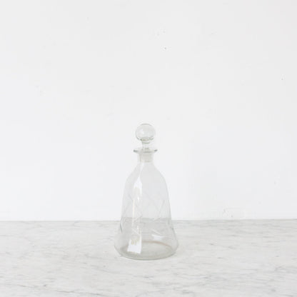 Carafe en forme de cloche avec bouchon