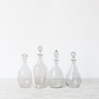 Carafe gravée du milieu du siècle