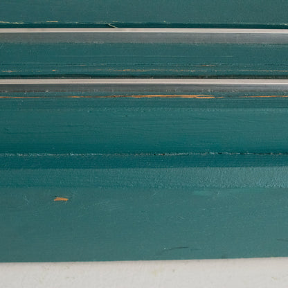 Armoire à portes coulissantes en bois récupéré | Échantillon de sol