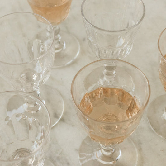 Lot de 6 verres à vin en verre taillé