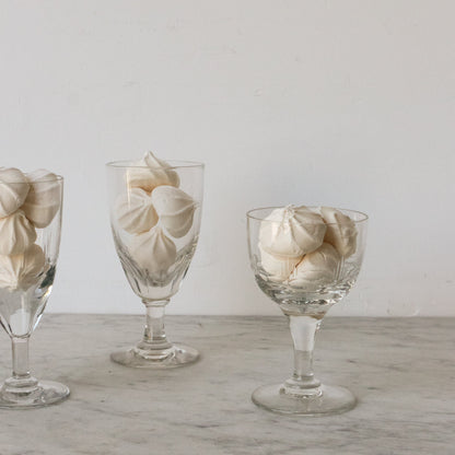 Trio de verres taillés à la main