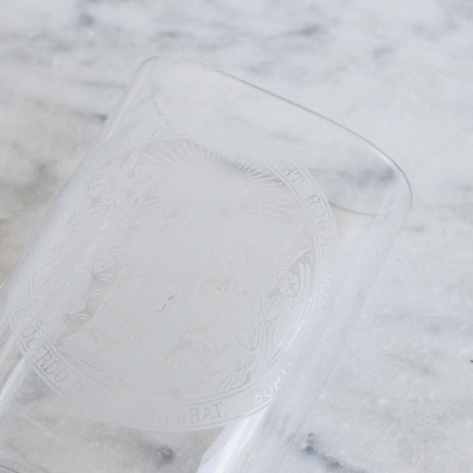 Verre Vichy gravé antique