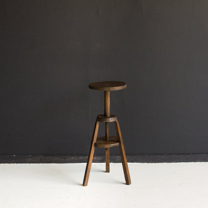 Stand de sculpteur antique