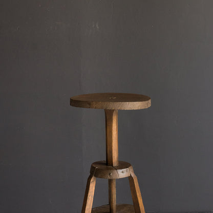 Stand de sculpteur antique