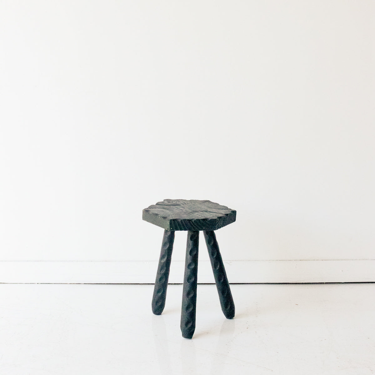 Tabouret de traite Yakisugi