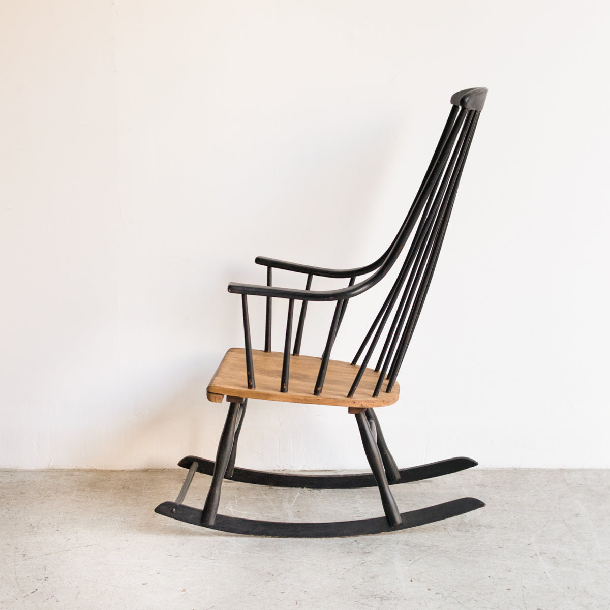 Fauteuil à bascule Tapiovaara