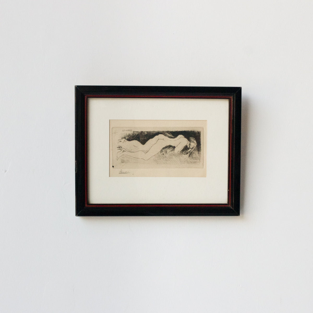 Lithographie nue allongée