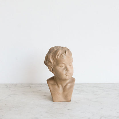 Buste en céramique coulée