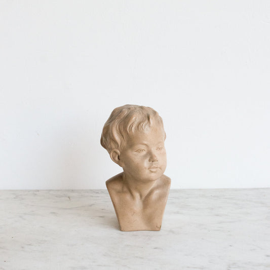 Buste en céramique coulée