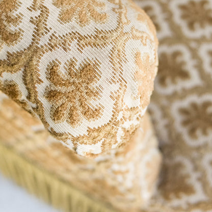 Chaise Crapaud Vintage en Chenille