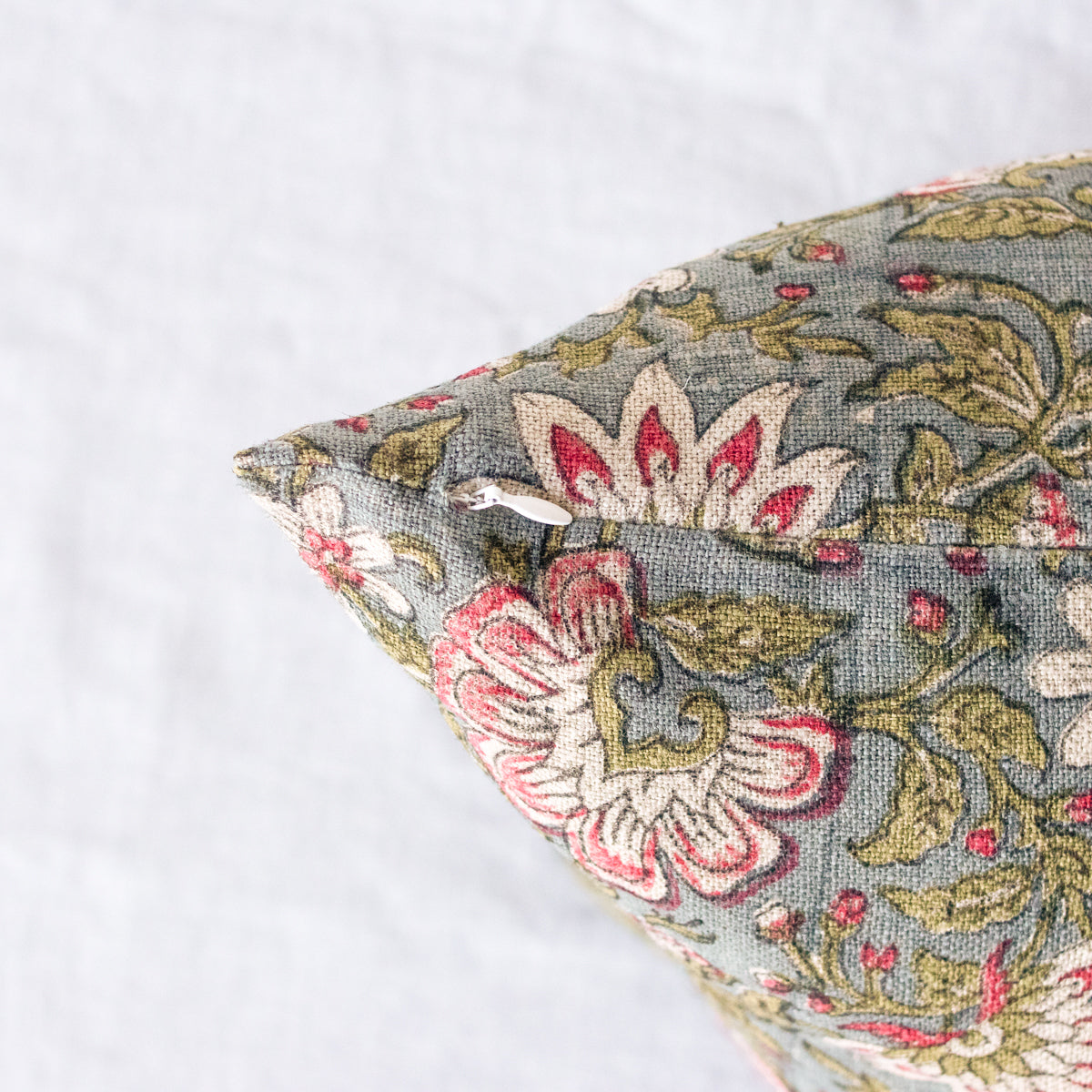 Couverture d’oreiller d’impression de bloc | Kundan Mave