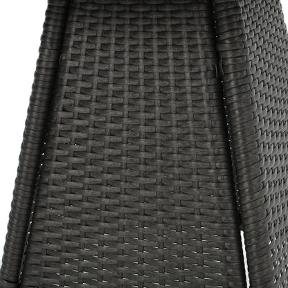 Ensemble bistrot d'extérieur Peterson 3 pièces en osier avec coussins par Christopher Knight Home