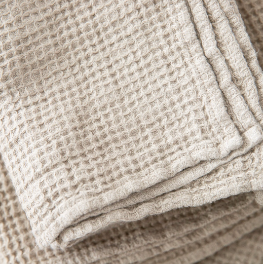 Serviette gaufrée en lin | Naturel